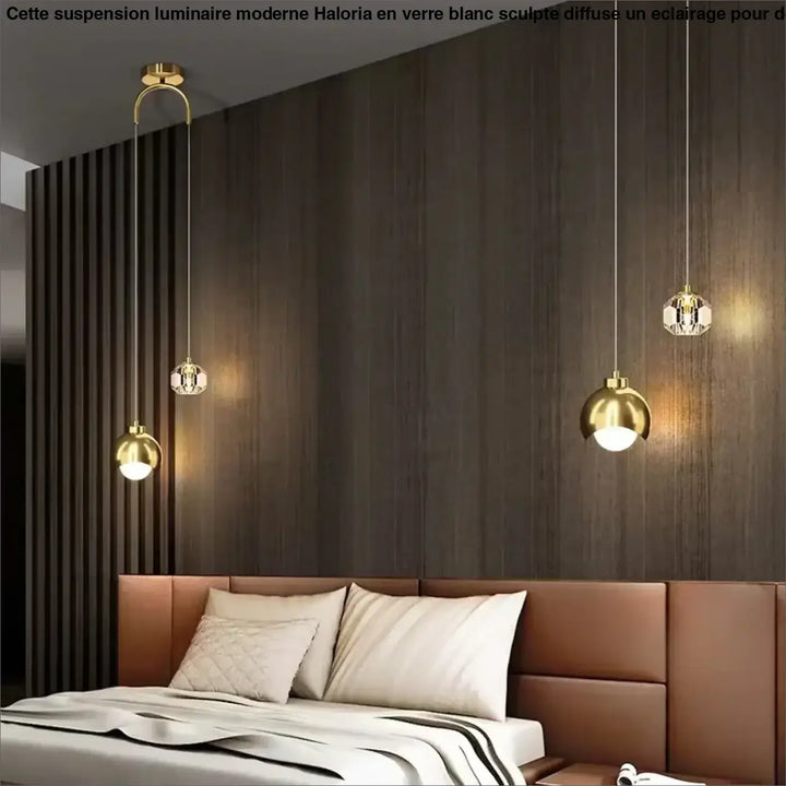 Suspension Boule Dorée Noire Ou Transparente Avec Lumière Led Chic