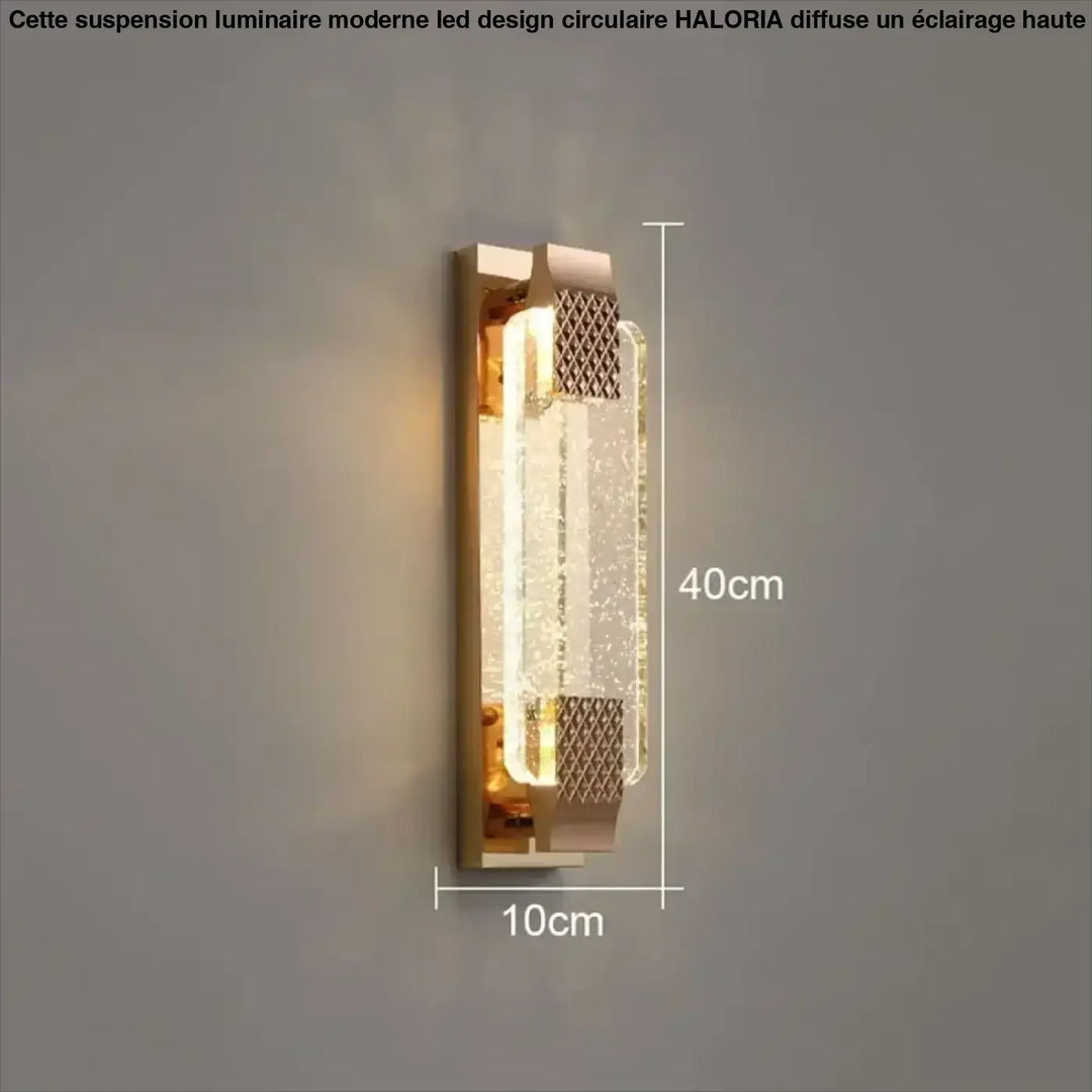 Suspension luminaire moderne led design circulaire haloria avec applique murale dorée panneau cristal texturé et motifs métalliques