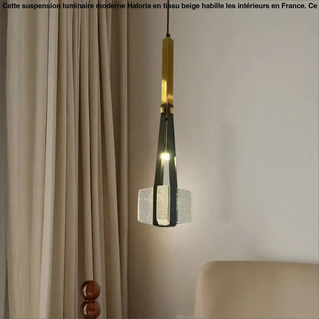 Suspension luminaire art déco dorée en verre élégante