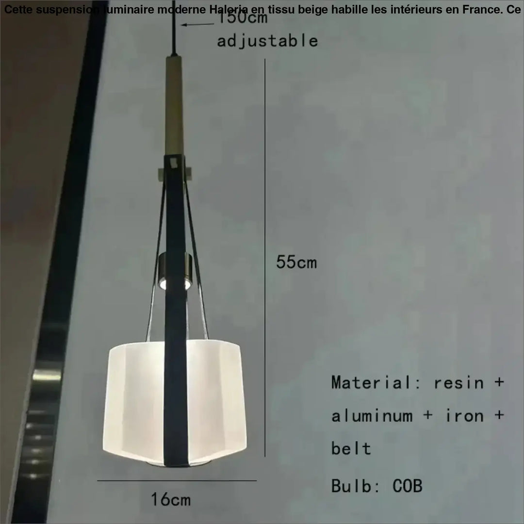 Suspension luminaire art déco dorée en verre élégante