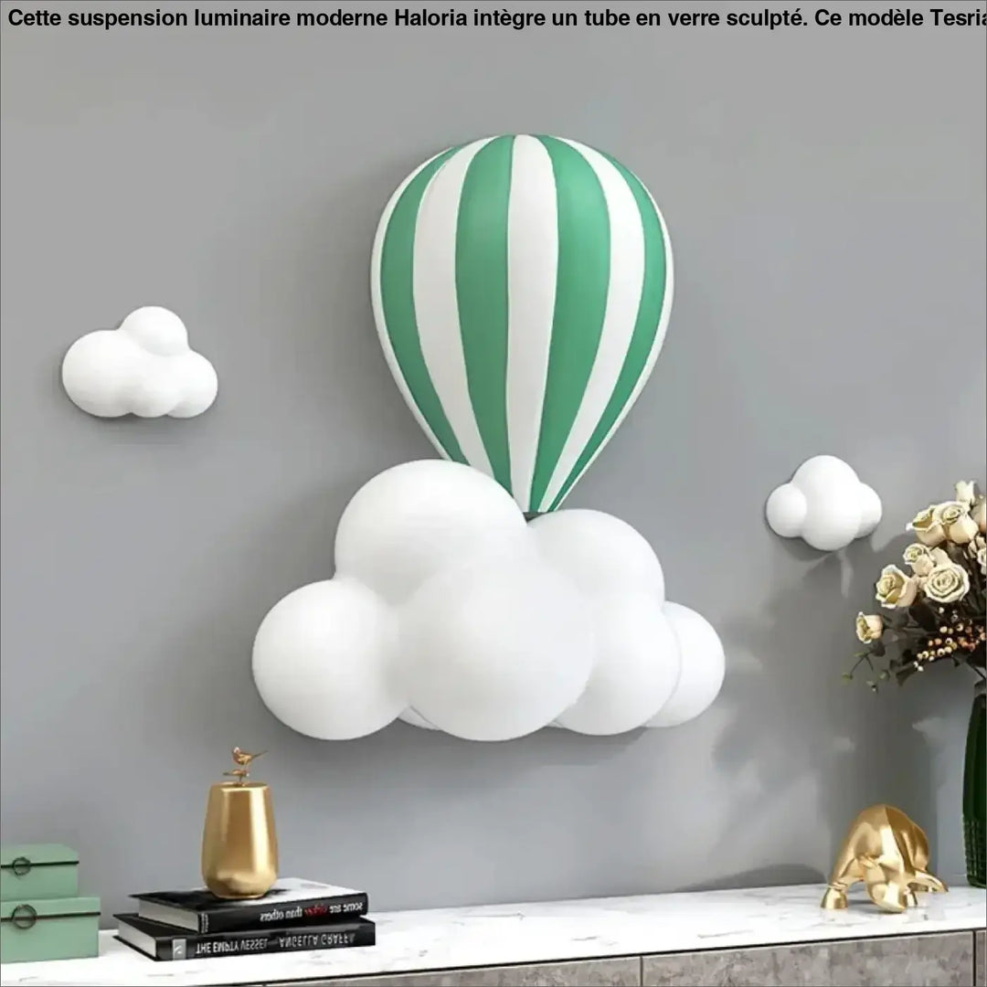 Applique murale enfant montgolfière colorée avec nuages décoratifs