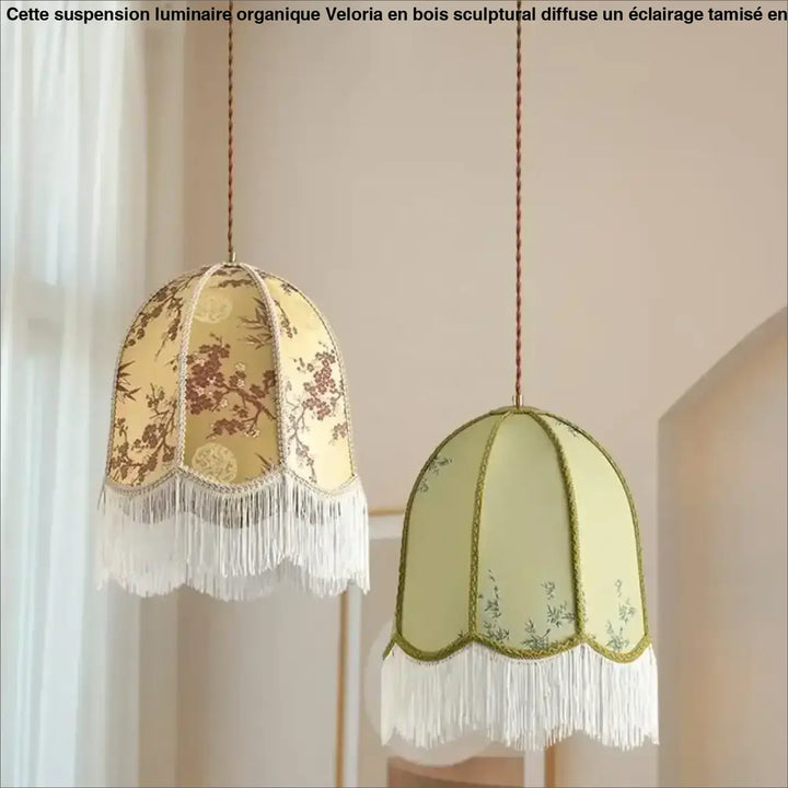 Suspension luminaire vintage floral avec des franges élégantes