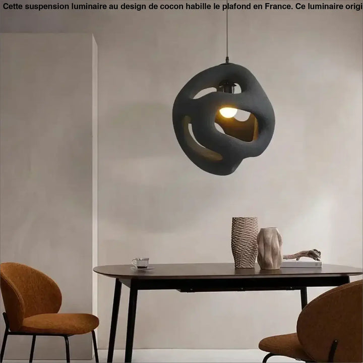 Suspension Luminaire Orignal Au Design De Cocon Résine Blanc Ou Noir