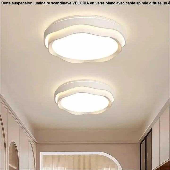 Luminaire plafonnier illou avec lumière led blanche moderne, design doux en forme de nuage aux bords arrondis