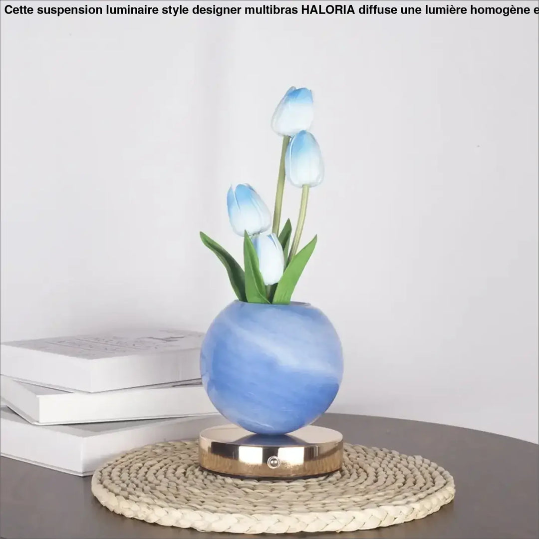 Lampe de table tulyna avec vase sphérique effet marbre bleu et base magnétique dorée, source de lumière avec tulipes bleu clair