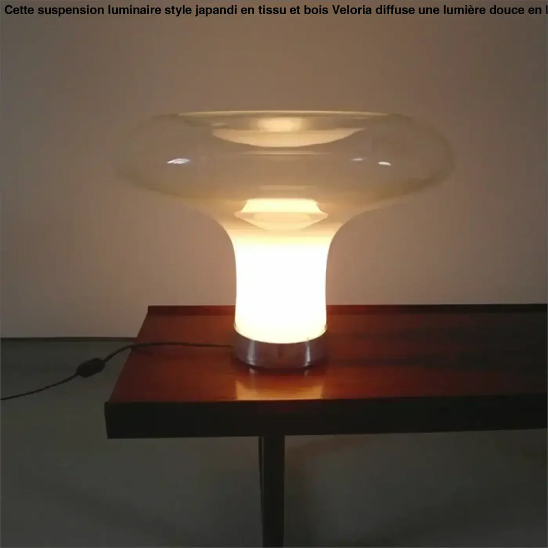 Lampe de table mushia avec verre soufflé et silhouette champignon en design de table chaleureuse et lumineuse
