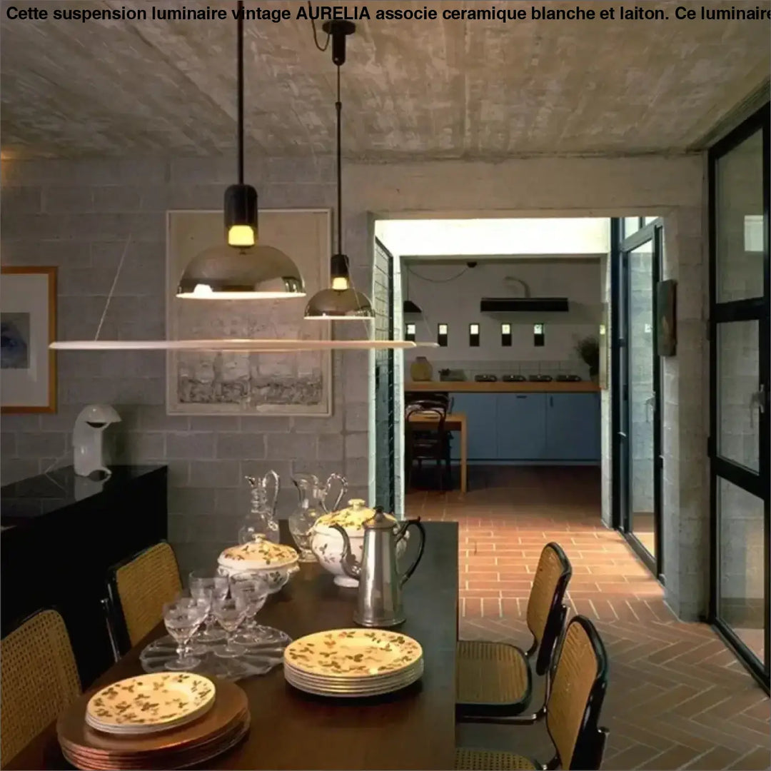 Suspension luminaire design rouge et blanc et argent style graphique

