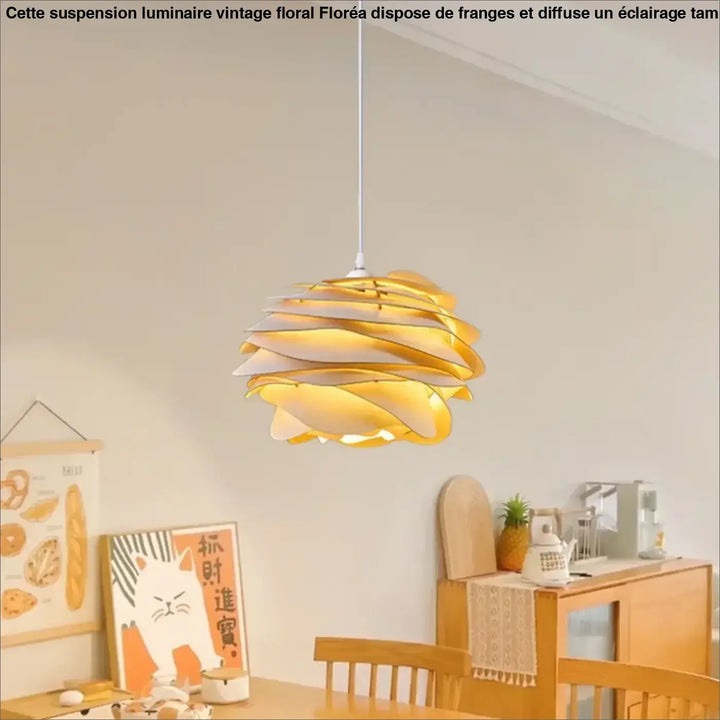 Suspension design ondulée blanche effet pétales lumineux