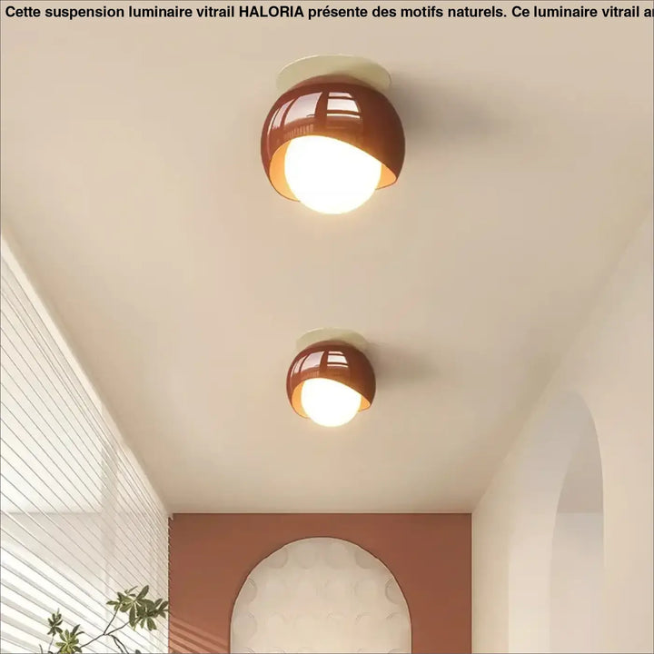 Plafonnier rond en verre opalin au style scandinave moderne