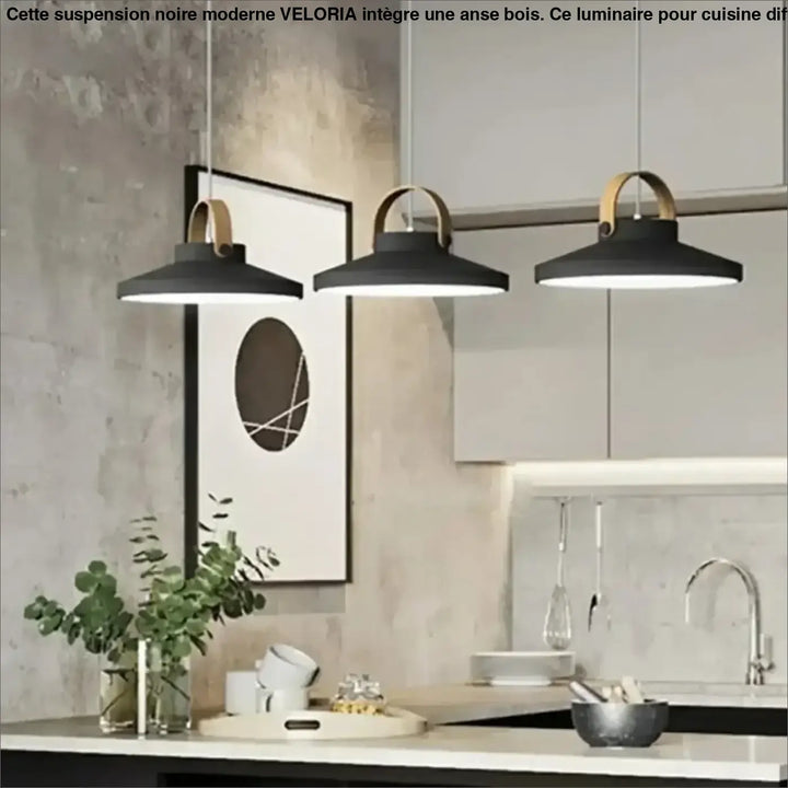 Suspension noire moderne avec anse bois pour cuisine

