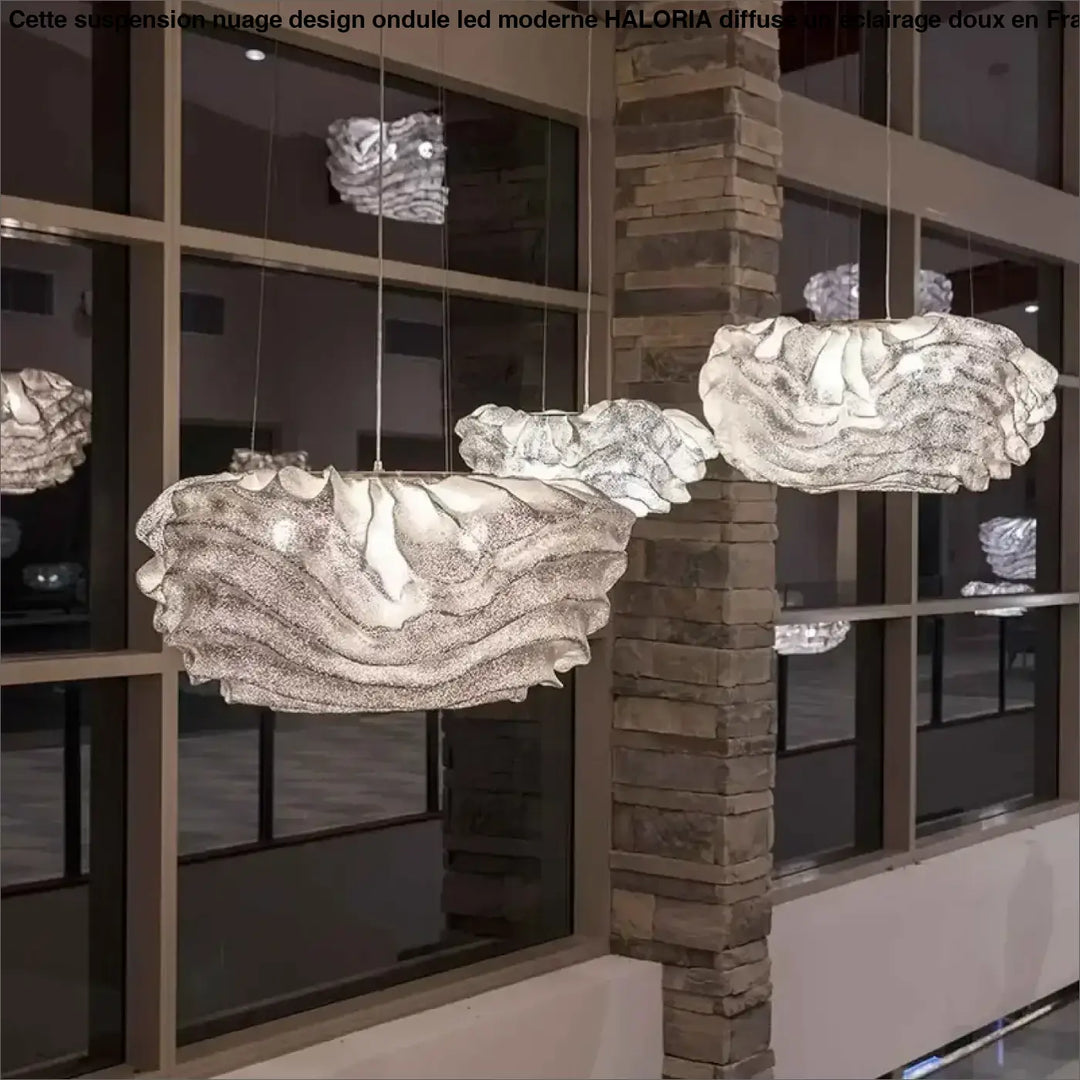 Suspension Nuage Design Ondulé LED Moderne

