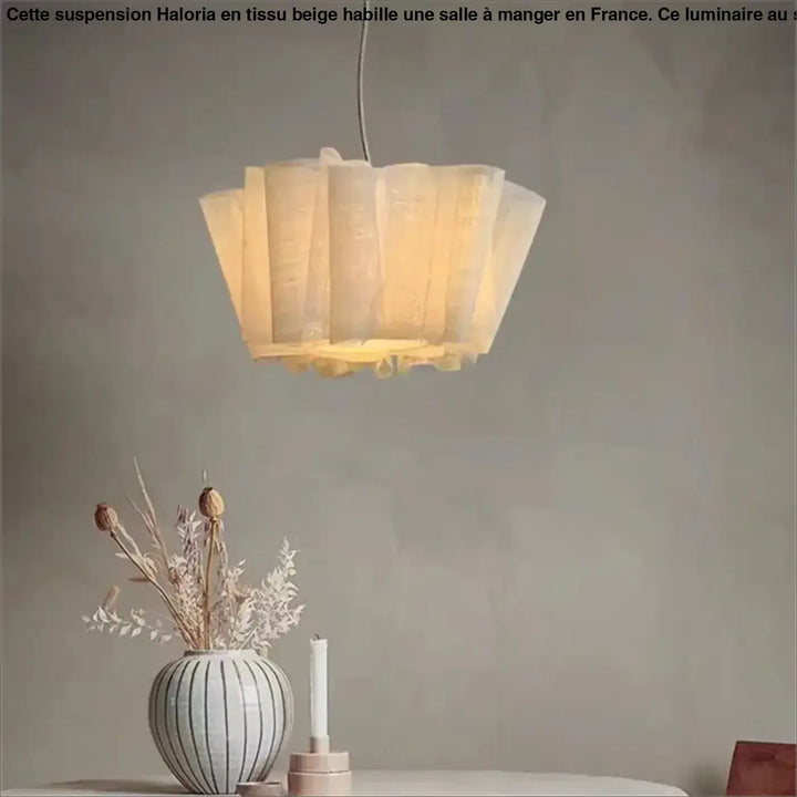 Suspension plissée en tissu beige style contemporain pour salle à mang…

