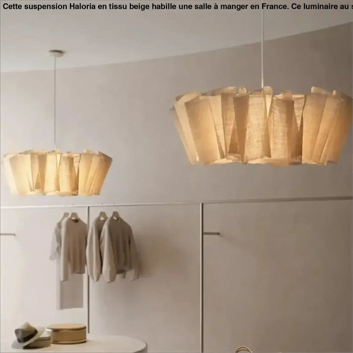 Suspension plissée en tissu beige style contemporain pour salle à mang…

