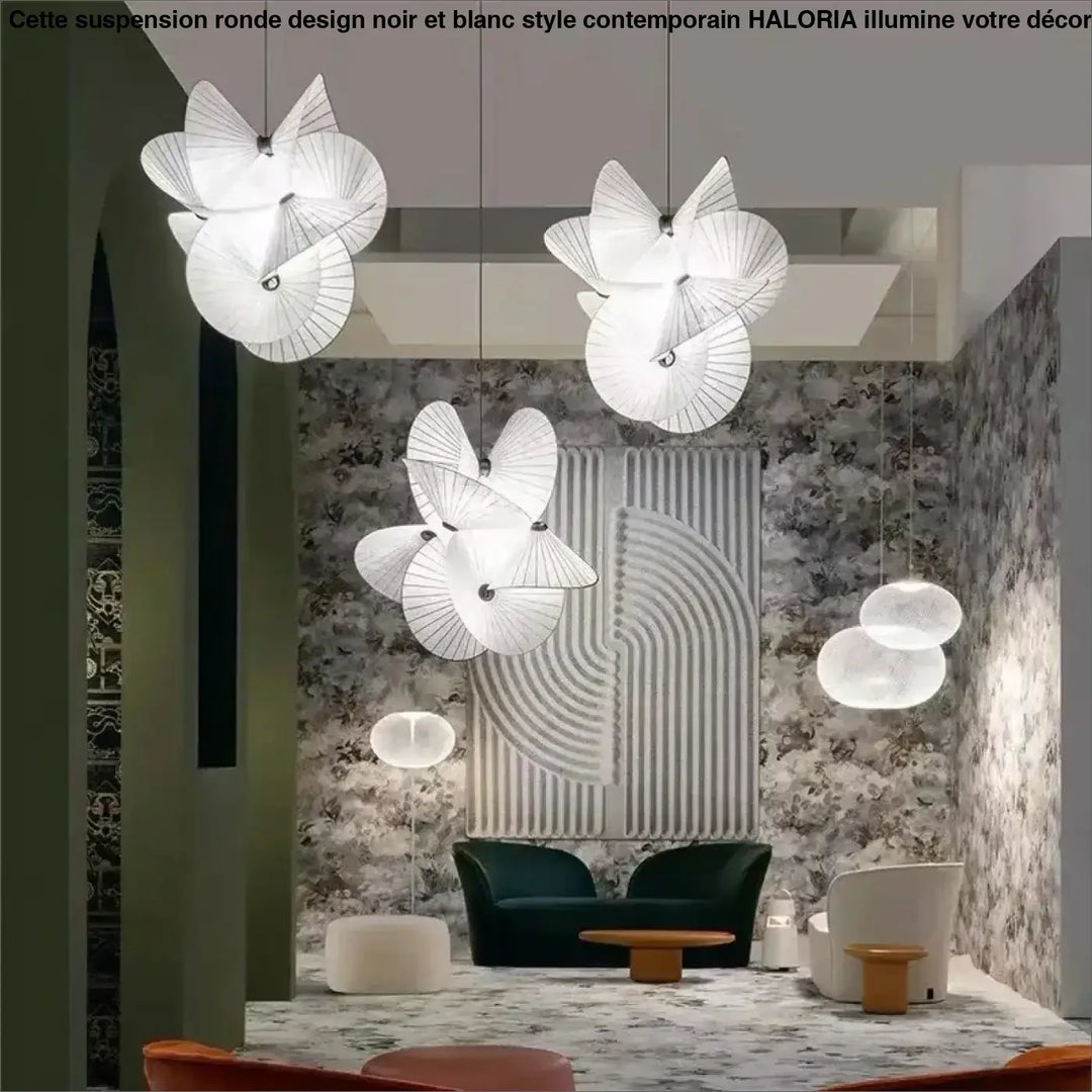 Suspension Design Blanche En Tissu Forme Éventail Élégante