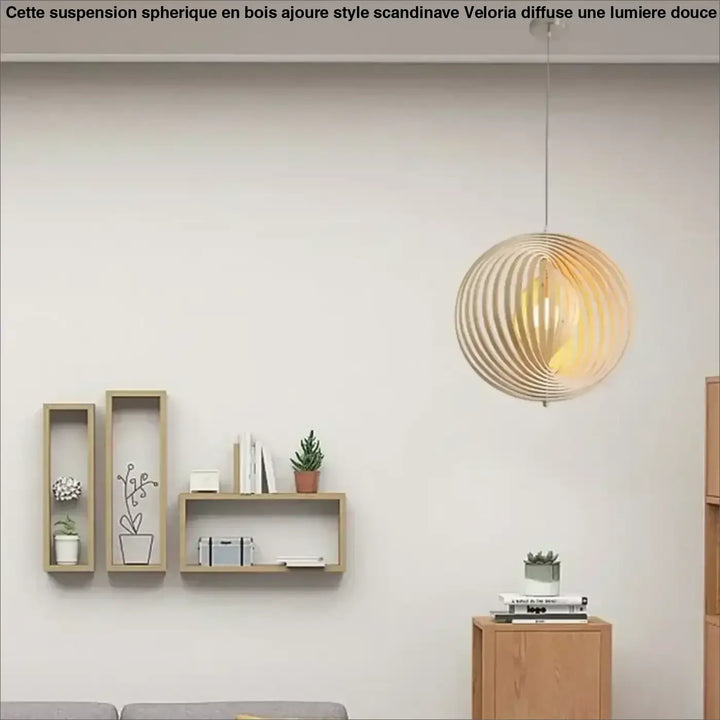 Suspension sphérique en bois ajouré style scandinave moderne

