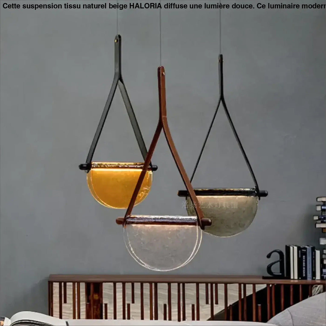 Suspension verre soufflé avec sangle cuir ambiance chic