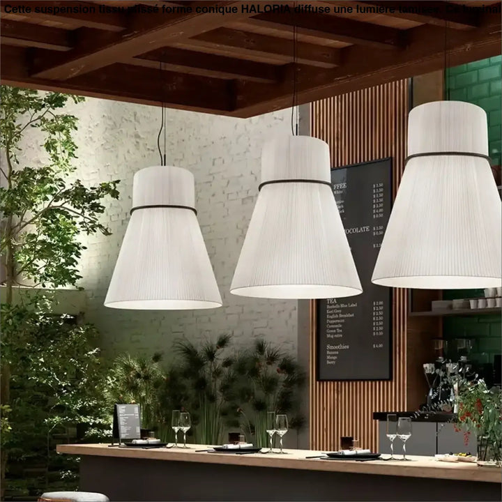Suspension Tissu Plissé Forme Conique Design Moderne Chic