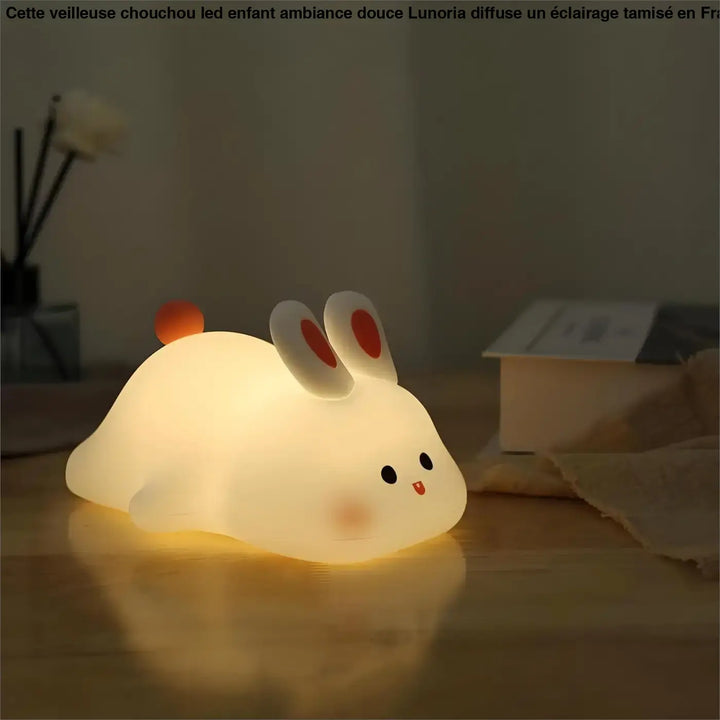 Veilleuse chouchou led enfant en forme de lapin blanc doux avec oreilles rouges et ambiance led enfant ambiance douce lunoria