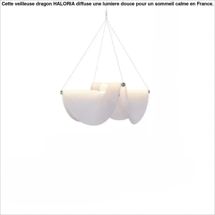 Suspension luminaire nautilus en voilage ondulé blanc semi translucide pour un design contemporain élégant