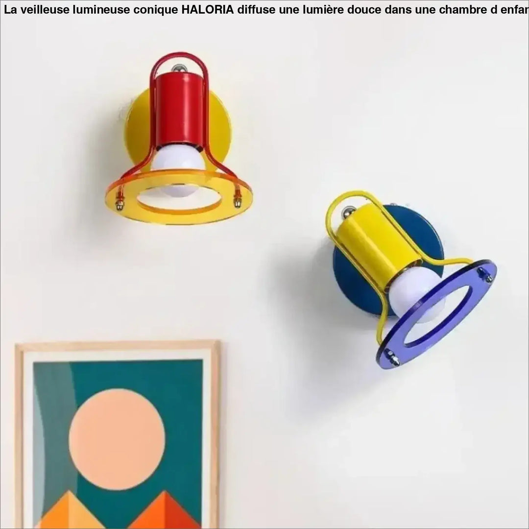 Applique murale vinty avec accents rouge et jaune vif sur une lampe et base bleue avec bordure jaune sur l’autre