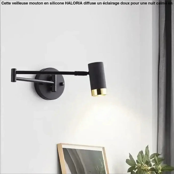 Applique murale tele s noir et or ajustable en style contemporain avec finition mate pour un murale style élégant